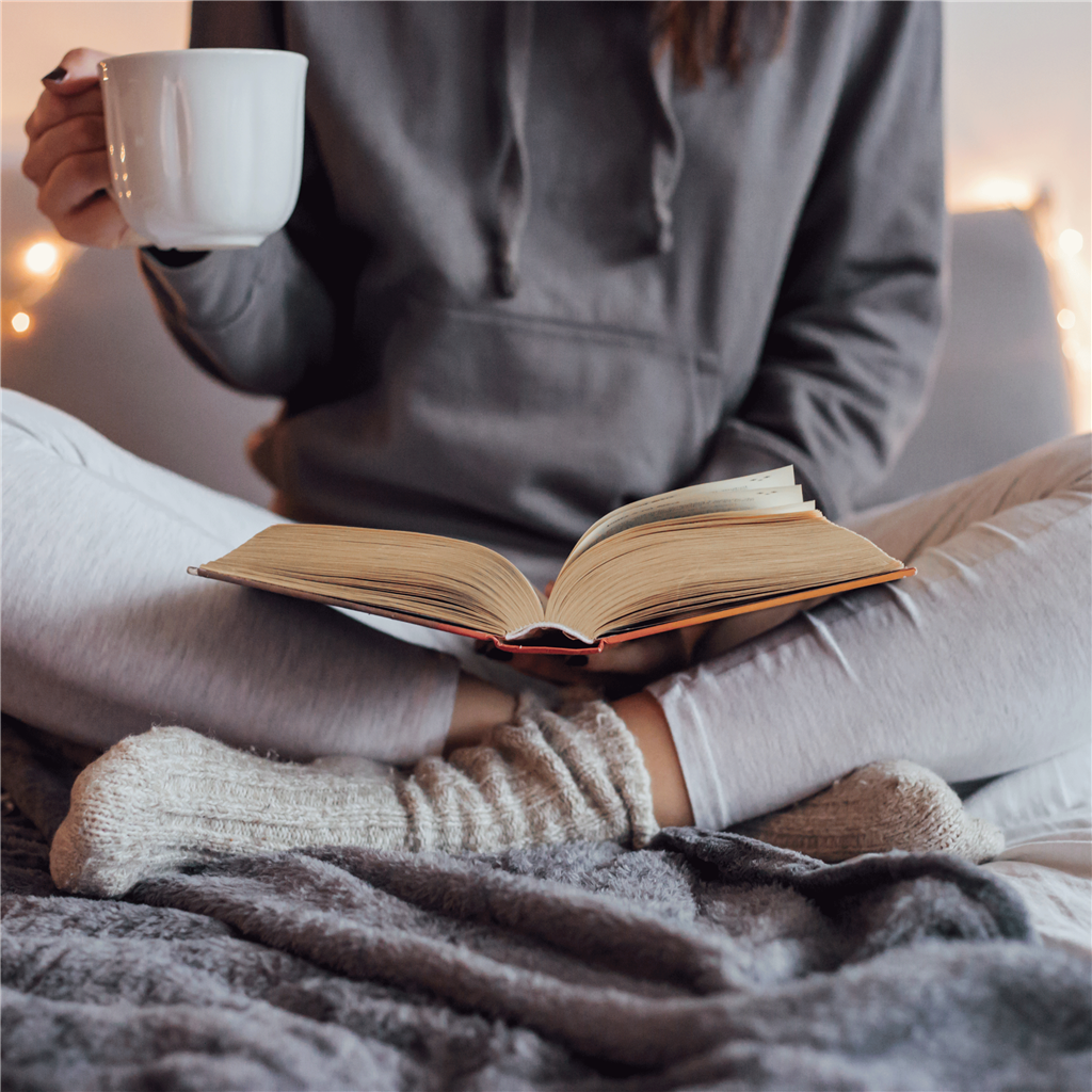 Feelin' Cozy 3 Wick Soy Candle